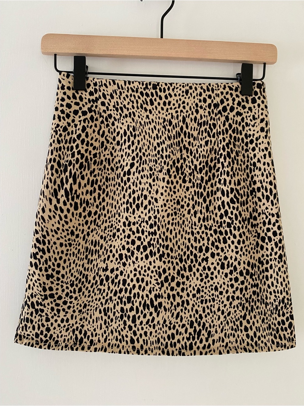 Brandy Melville Leopard Print Mini Skirt Mobwife Cheetah Size XS/Small